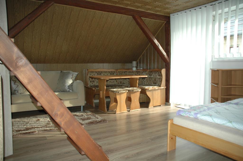 Penzion Ok Svoboda nad Upou Luaran gambar